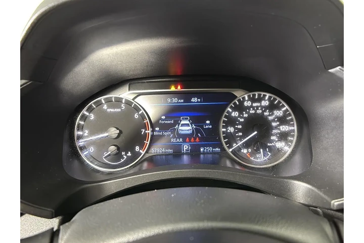 $18994 : 2023 Altima 2.5 SV image 3