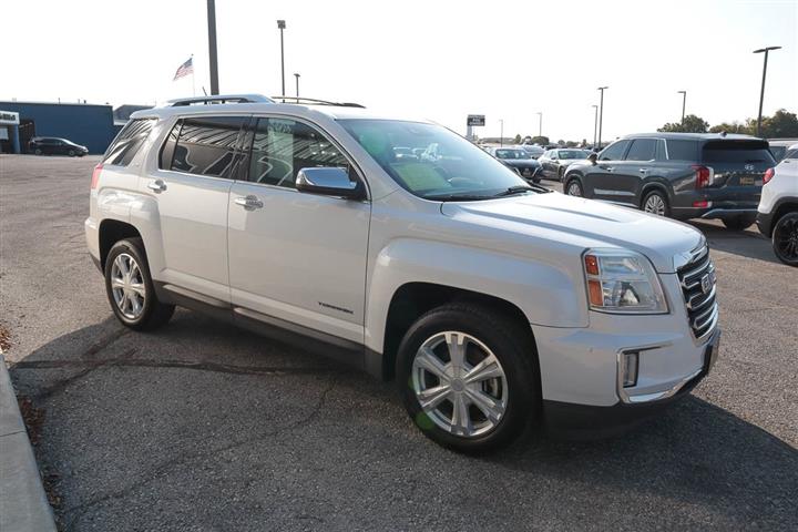 $13949 : 2016 Terrain SLT image 3