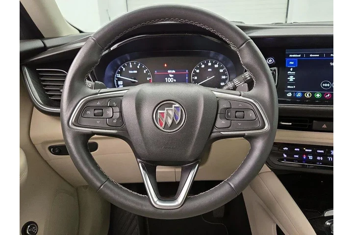 $27998 : Buick Envision 2023 AWD Pref image 9