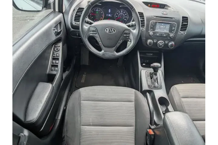 $7500 : Kia Forte 2016 EX 4dr Sedan image 8