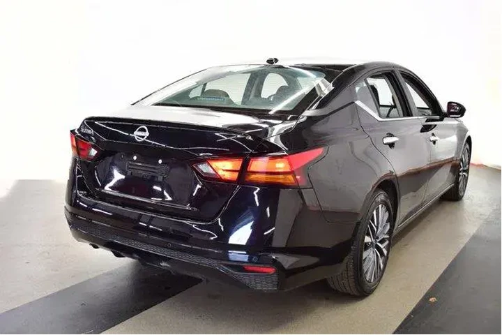$20994 : Nissan Altima 2025 2.5 SV 4d image 7