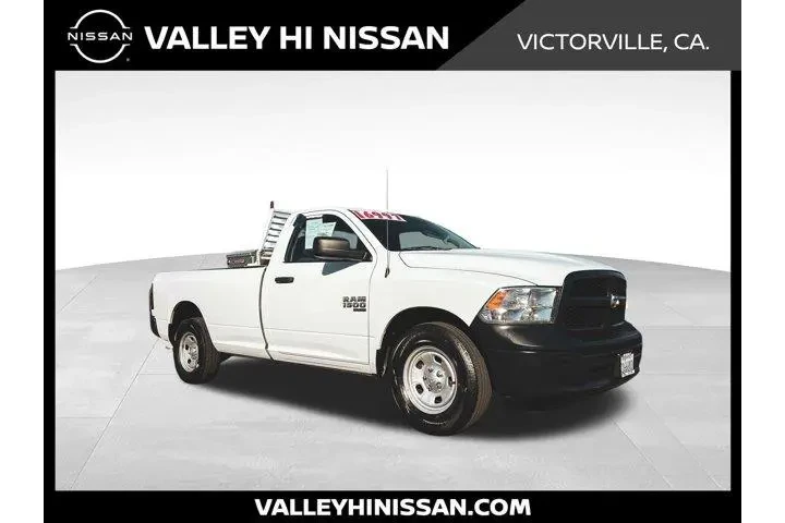 $16997 : Ram 1500 Classic 2022 4x2 Tr image 1