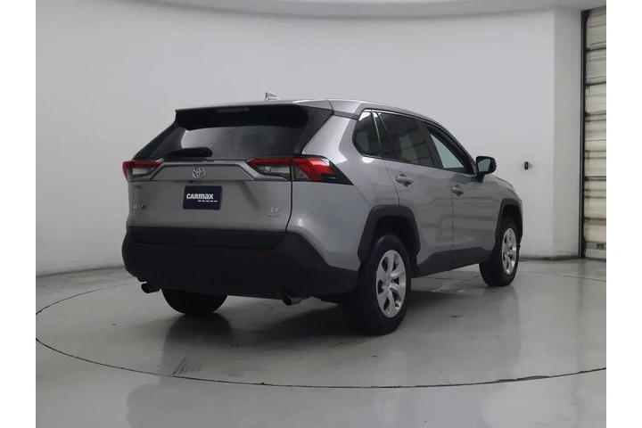 $25998 : Toyota RAV4 2024 AWD LE 4dr image 8