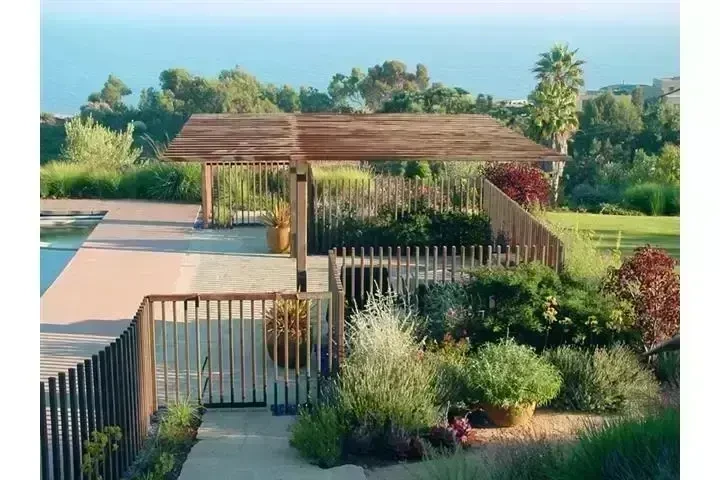 MANTENIMIENTO DE JARDINERÍA image 6