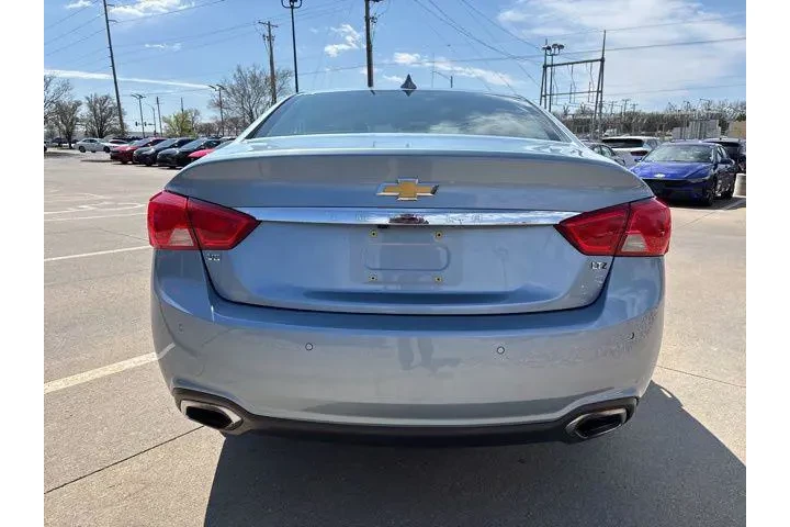 $10998 : Chevrolet Impala 2015 LTZ 4d image 4