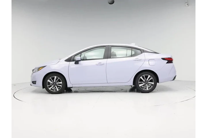 $18998 : Nissan Versa 2025 SV 4dr Sed image 3