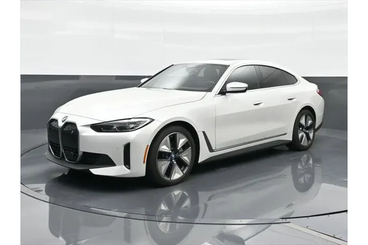 $38591 : BMW i4 2023 eDrive40 Gran Co image 5