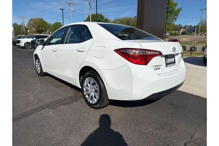 $16987 : Toyota Corolla 2019 LE 4dr S image 5