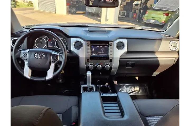 $23742 : Toyota Tundra 2015 4x2 SR5 4 image 8