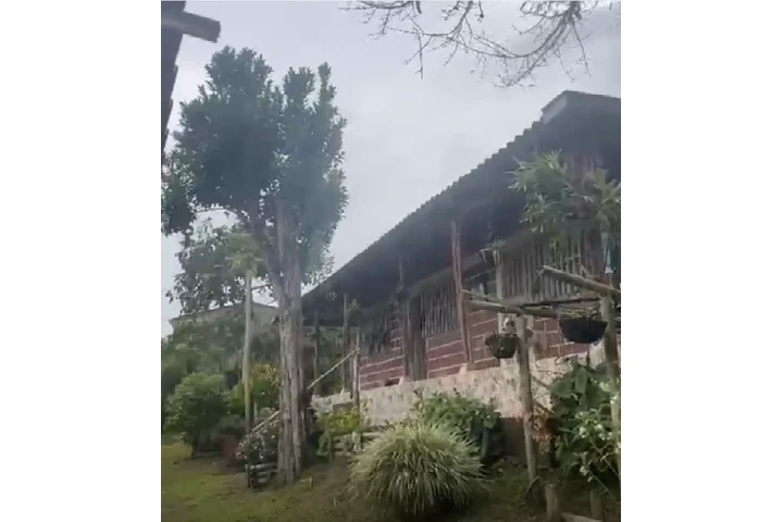 $350000000 : Vendo finca pequeña image 1