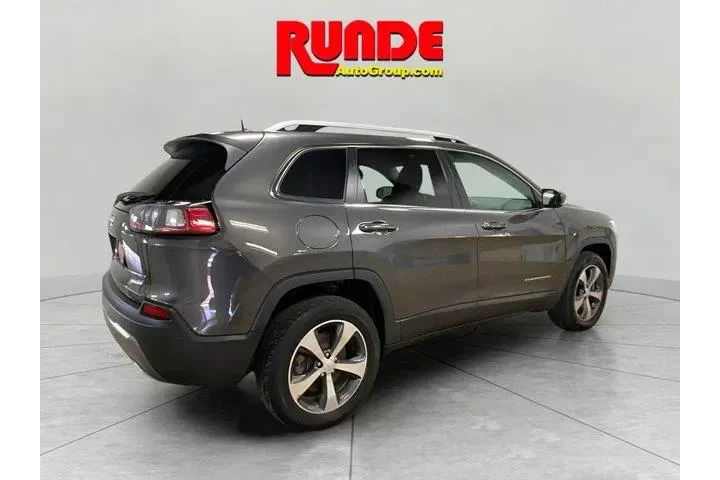 $16842 : Jeep Cherokee 2019 4x4 High image 5