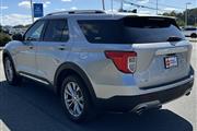 $29284 : PRE-OWNED 2021 FORD EXPLORER thumbnail