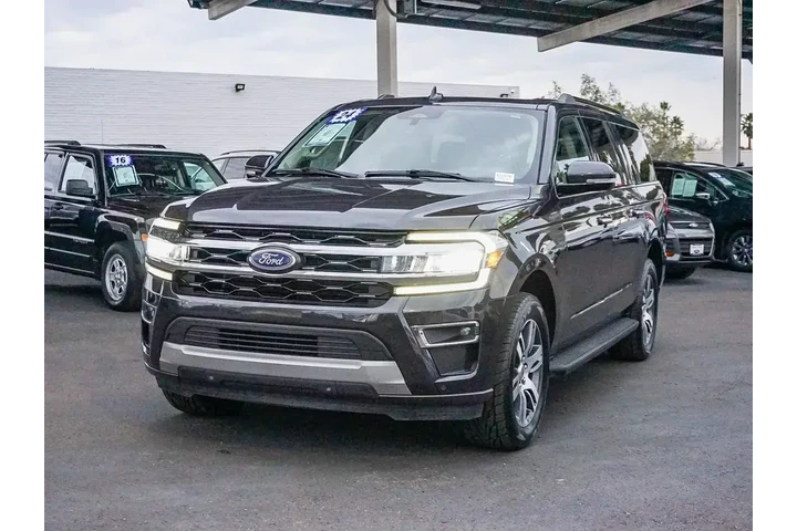 $39592 : Ford Expedition MAX 2024 4x2 image 3