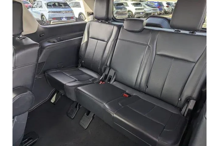 $36999 : Ford Expedition 2024 4x2 XLT image 9