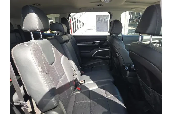 $39995 : Kia Telluride 2024 EX 4dr SU image 7