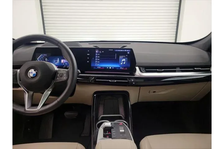 $34998 : BMW X1 2024 AWD xDrive28i 4d image 9