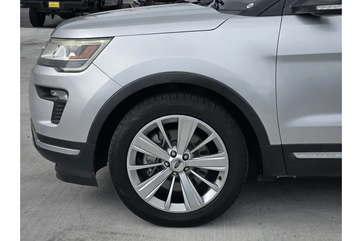 $14991 : Ford Explorer 2019 Limited 4 image 8