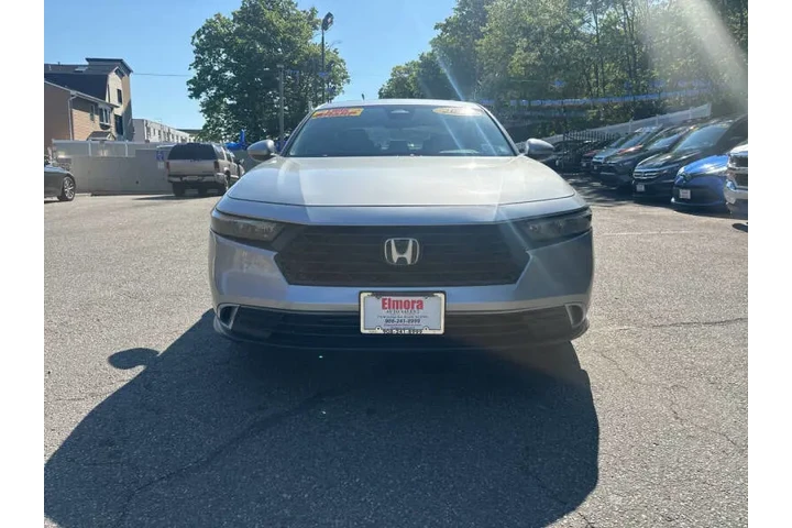 2023 Accord EX image 3