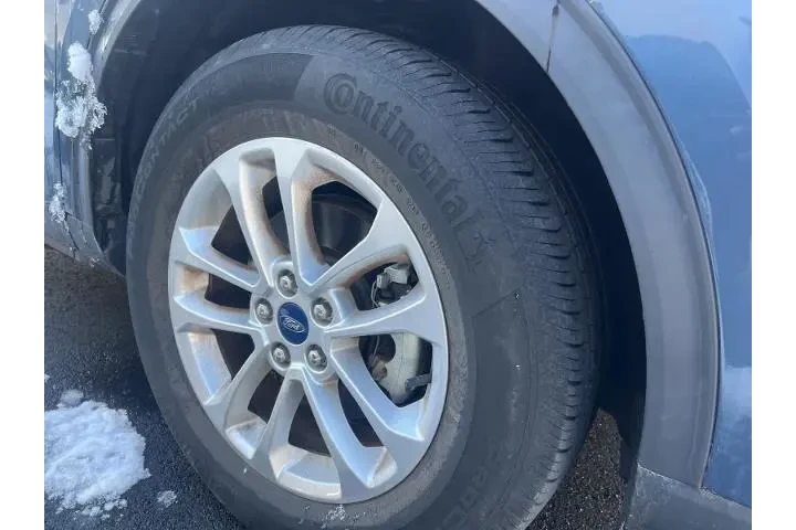 $18849 : Ford Escape 2020 AWD SE 4dr image 3