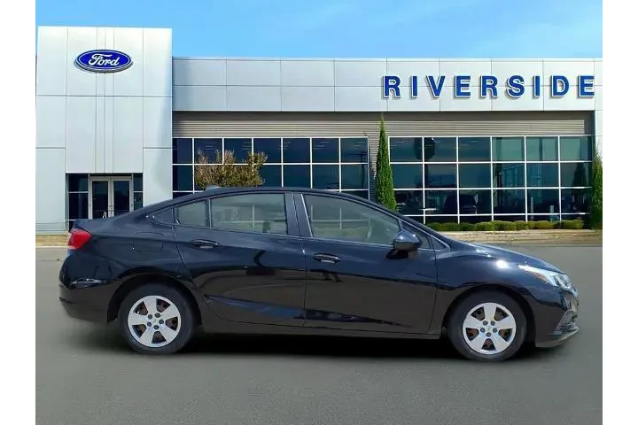 $10595 : Chevrolet Cruze 2018 LS Auto image 8