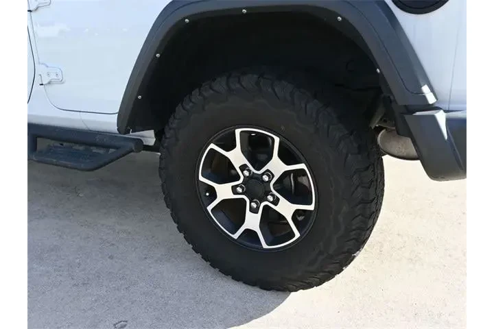 $36961 : Jeep Wrangler Unlimited 2021 image 10