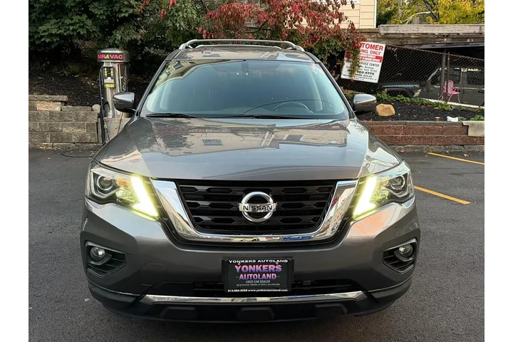 $14995 : 2019 Pathfinder SV image 8