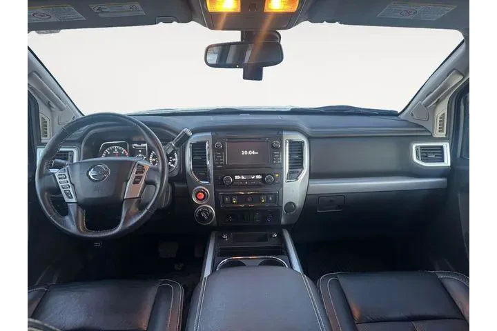 $33588 : Nissan Titan XD 2018 4x4 PRO image 10