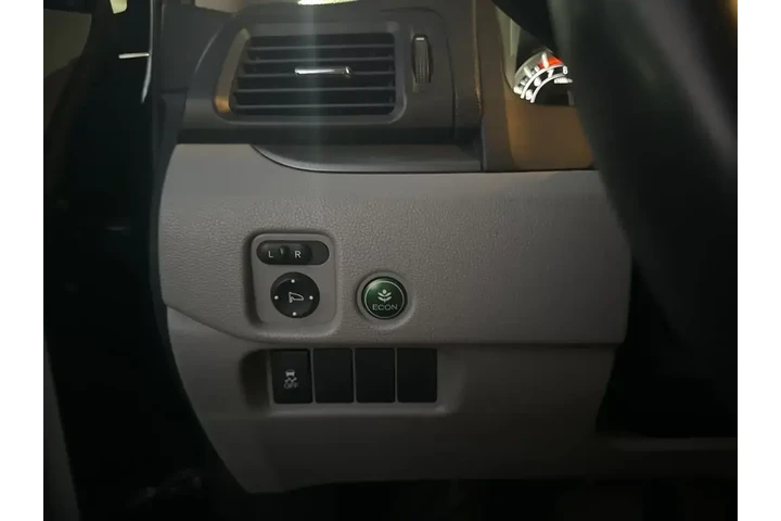 $19225 : Honda Pilot 2016 AWD EX-L 4d image 9