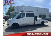 $64910 : 2019 M4 4500 Standard Roof 17 thumbnail