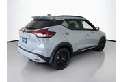 $21750 : Nissan Kicks 2021 SR 4dr Cro thumbnail