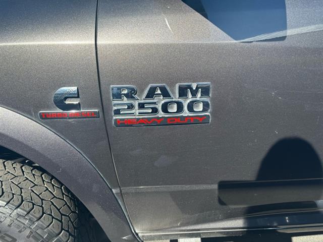 $43299 : 2017 RAM 2500 Laramie 4x4 Cre image 9