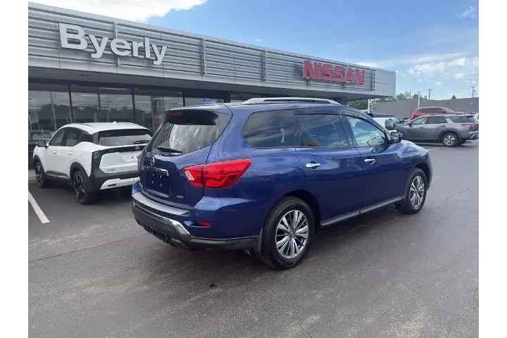 $13995 : Nissan Pathfinder 2020 4x4 S image 8