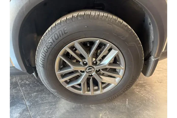 $18399 : Nissan Rogue 2024 S 4dr Cros image 9