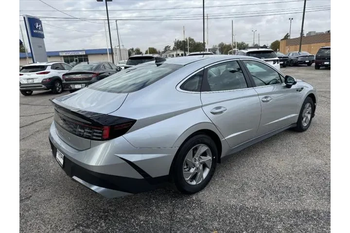 $25825 : Hyundai SONATA 2025 SE 4dr S image 5