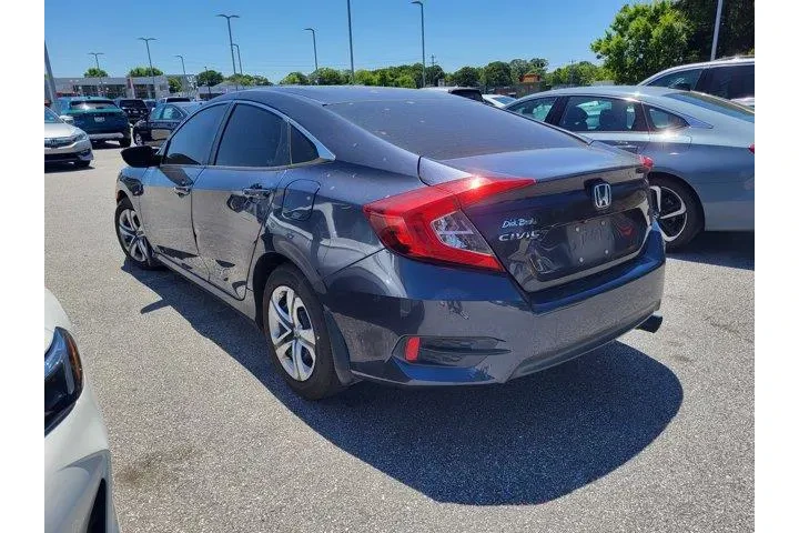 $9921 : Honda Civic 2017 LX 4dr Seda image 6