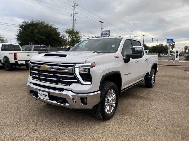 $72988 : 2024 Silverado 2500HD image 3