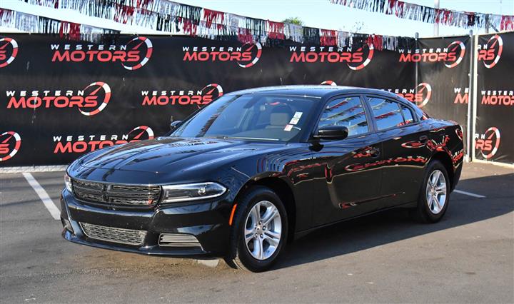 $24767 : Charger SXT image 3