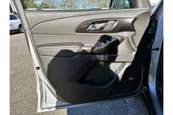 $34888 : Chevrolet Traverse 2023 4x4 image 8