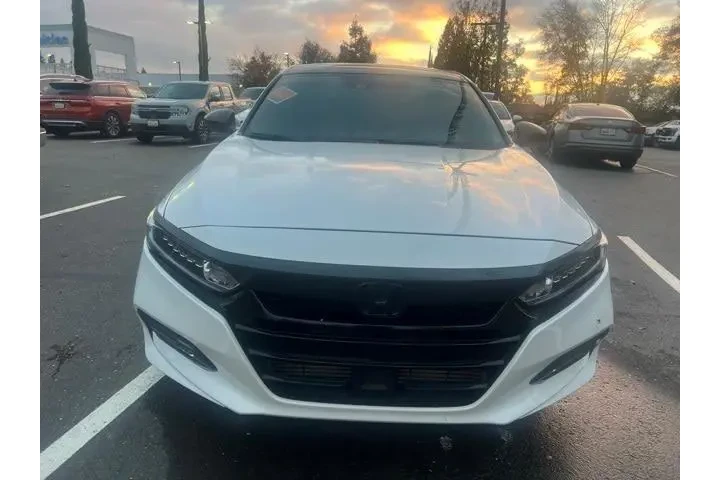$22988 : Honda Accord 2019 Sport 4dr image 2