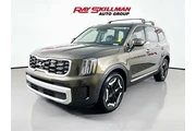 $32988 : Kia Telluride 2024 S 4dr SUV thumbnail