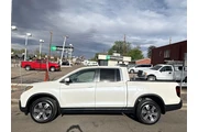 $17495 : 2017 Ridgeline RTL-T thumbnail