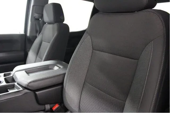 $37995 : Chevrolet Silverado 1500 202 image 6