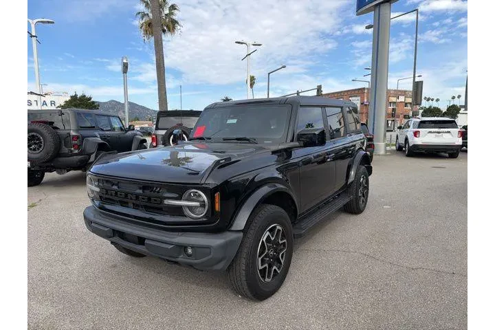 $39687 : Ford Bronco 2022 4x4 Base 4d image 3