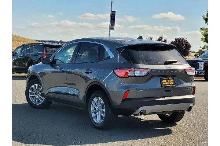 $21900 : Ford Escape 2022 AWD SE 4dr image 6