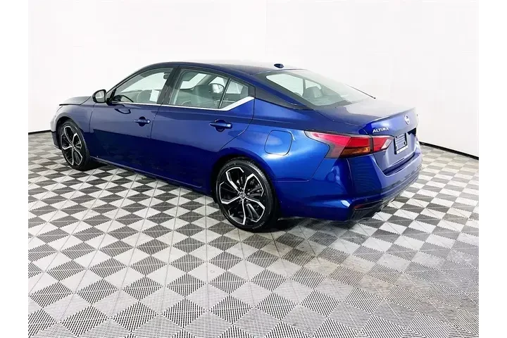 $20500 : Nissan Altima 2024 2.5 SR 4d image 5