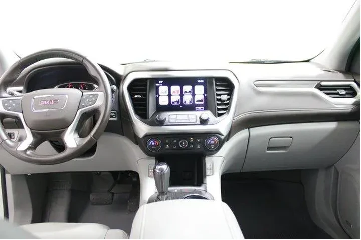 $22988 : GMC Acadia 2019 SLT-1 4dr SU image 2
