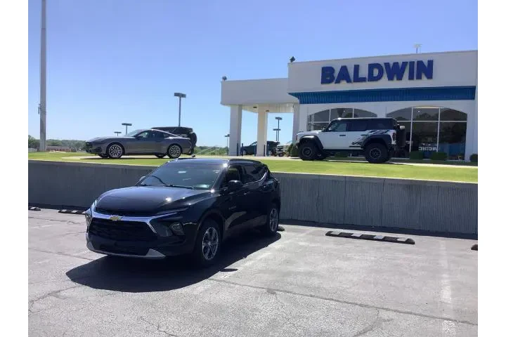 $29950 : Chevrolet Blazer 2023 LT 4dr image 3