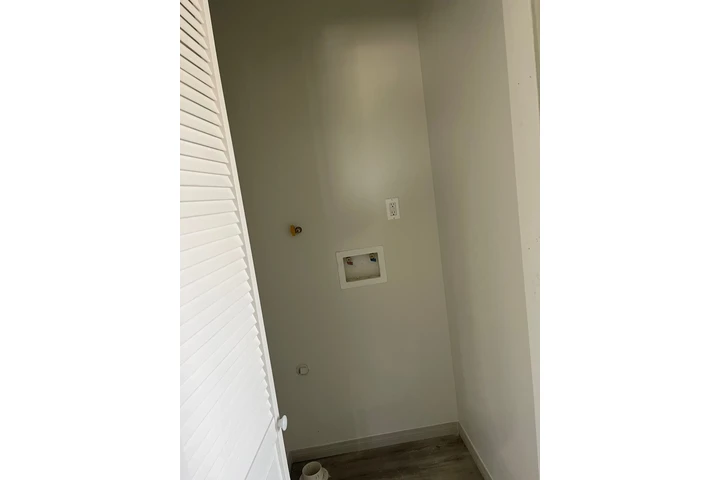 $2500 : Casa Privada de Renta (ADU) image 4