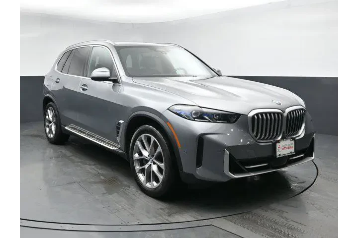 $39452 : BMW X5 2024 AWD xDrive40i 4d image 1