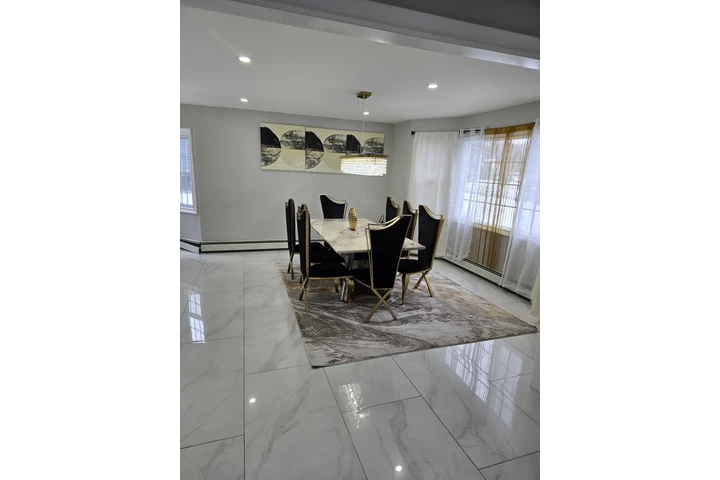 Royal cleaning experts corp image 1